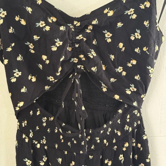 Floral Black Dress - Picture 3 of 6